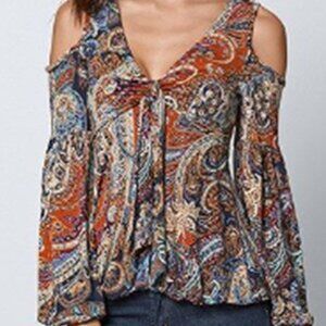 Paisley VENUS cold shoulder TOP